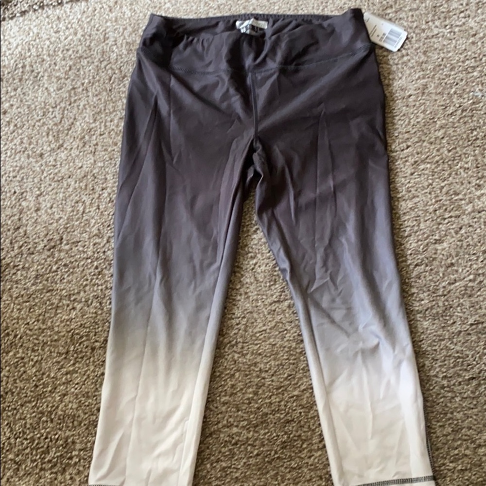 Forever 21 ombré active leggings